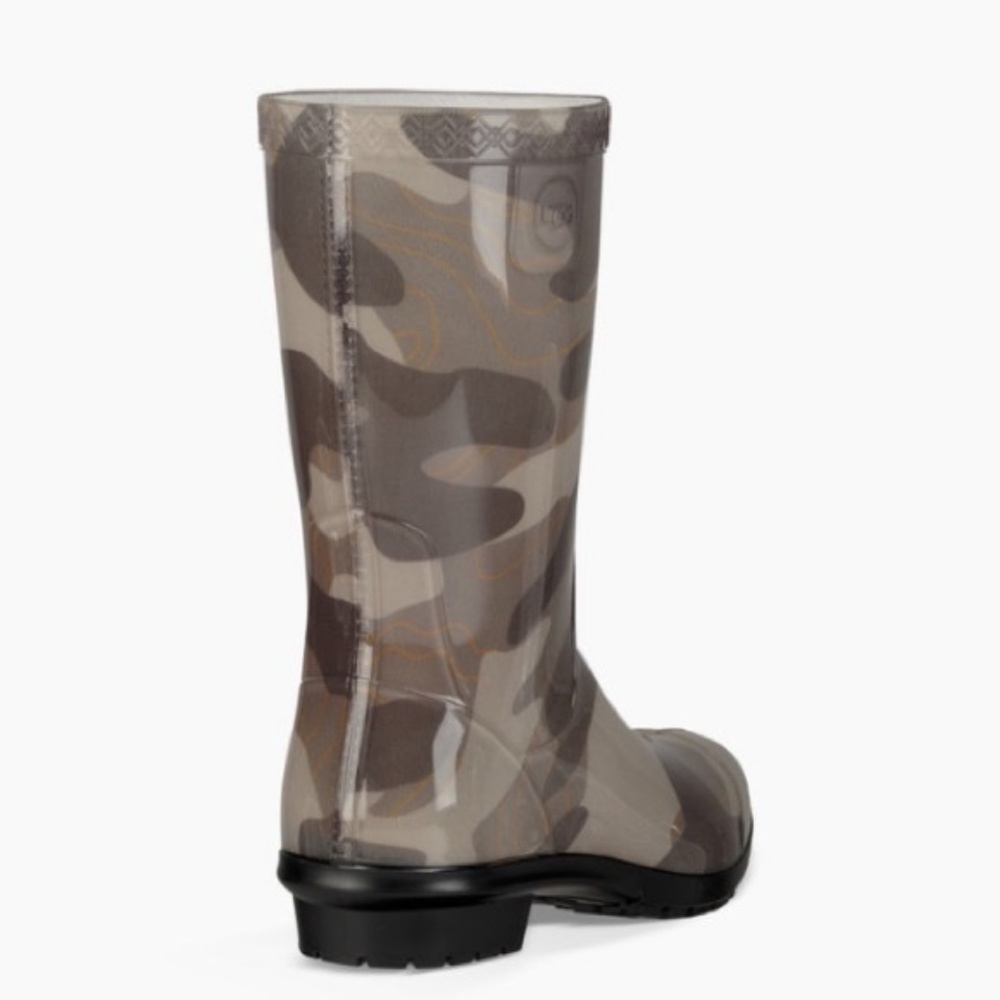 UGG Raana Camo Slate Waterproof Boots Boy's Sz 4 - Picture 2 of 4